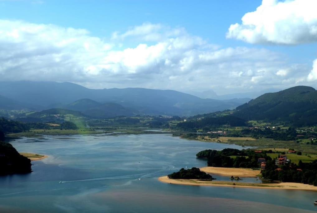 Sokaire De Urdaibai Junto A Mundaka Apartment Sukarrieta Exterior photo